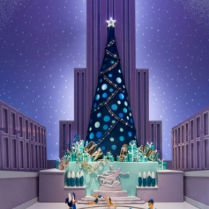 ティファニーでクリスマスディスプレイの展示と日本限定アイテムの発売を開始